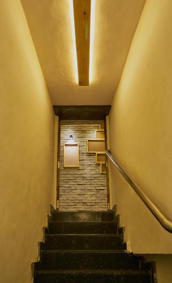 Tranquil La Casa Hotel Pune Ngoại thất bức ảnh